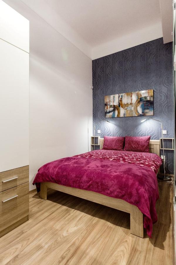 Quiet Nest In The Bustling Centre Of Budapest Exteriör bild